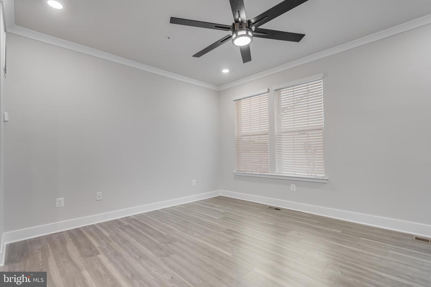 7793 Barrensdale Rd Property Photo 16