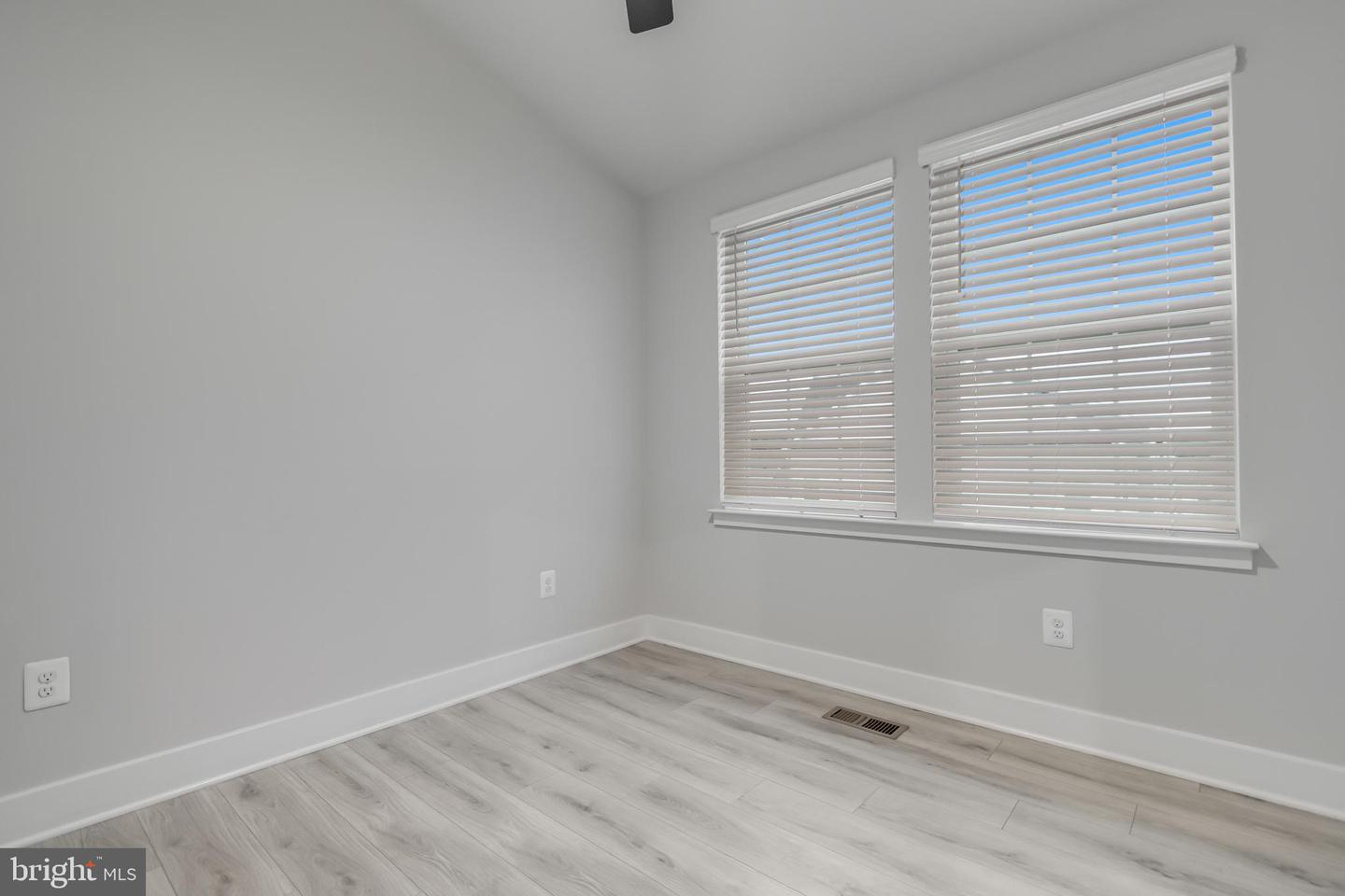7793 Barrensdale Rd Property Photo 27