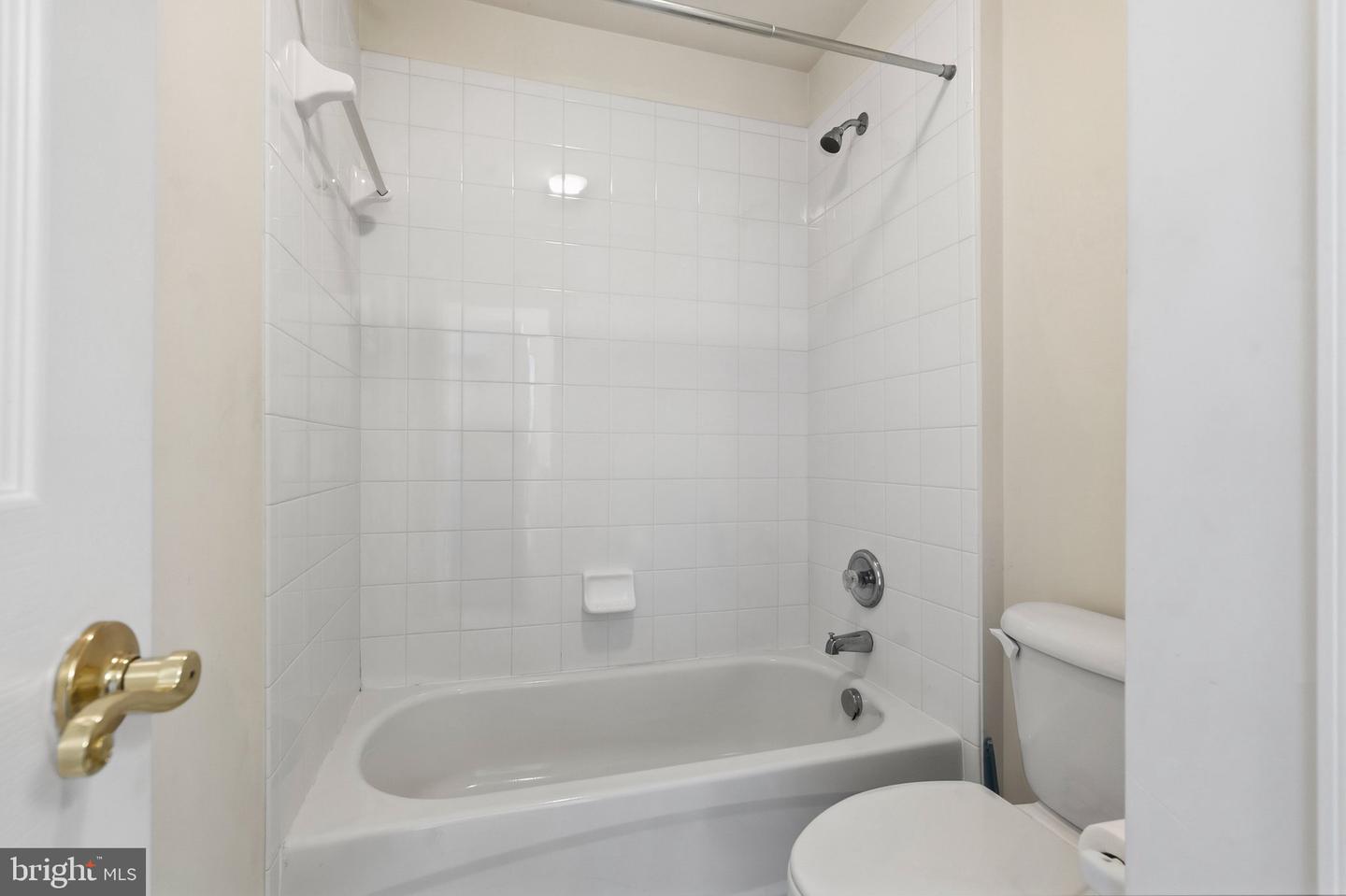 915 Zenith Dr Property Photo 37