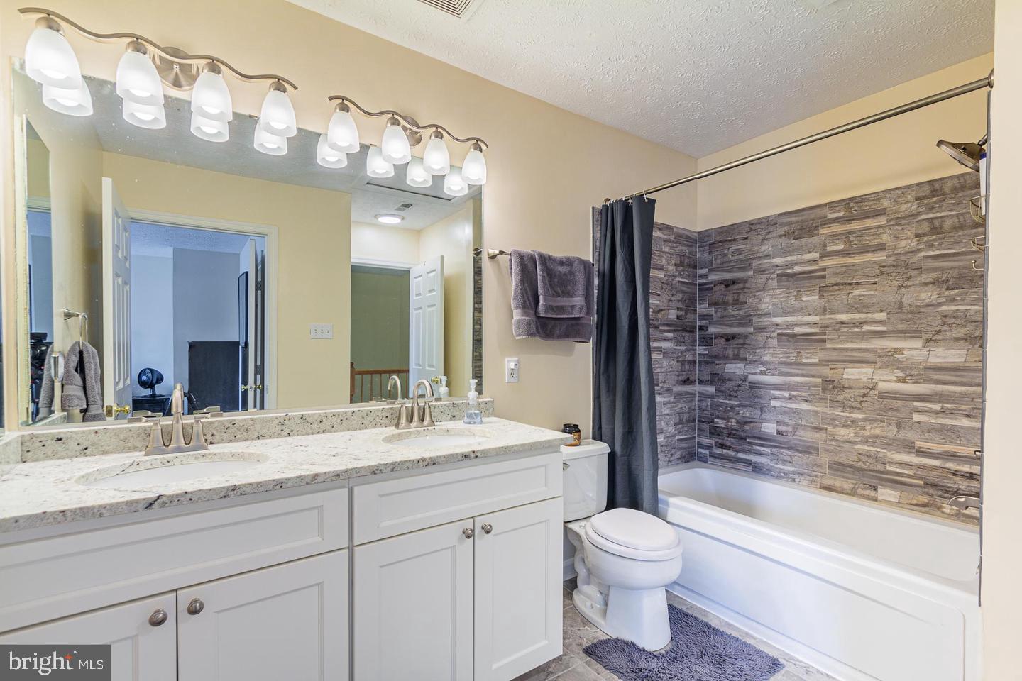 5303 Abbeywood Ct Property Photo 16