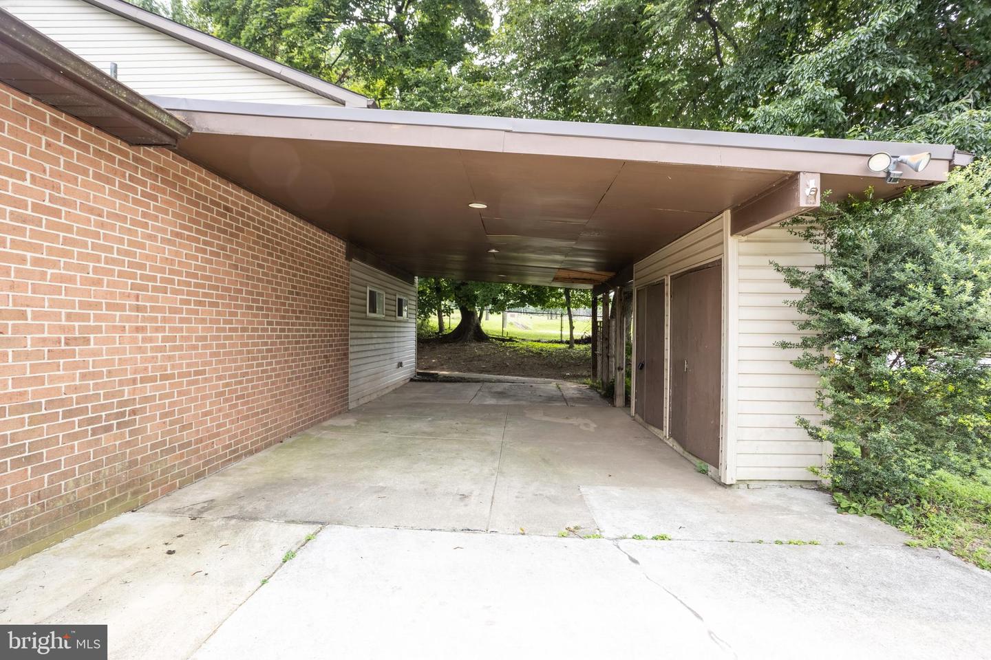 3315 Timberfield Ln Property Photo 6