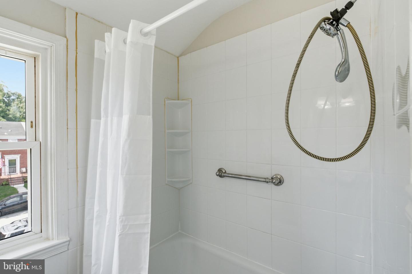1808 Darrich Dr Property Photo 18