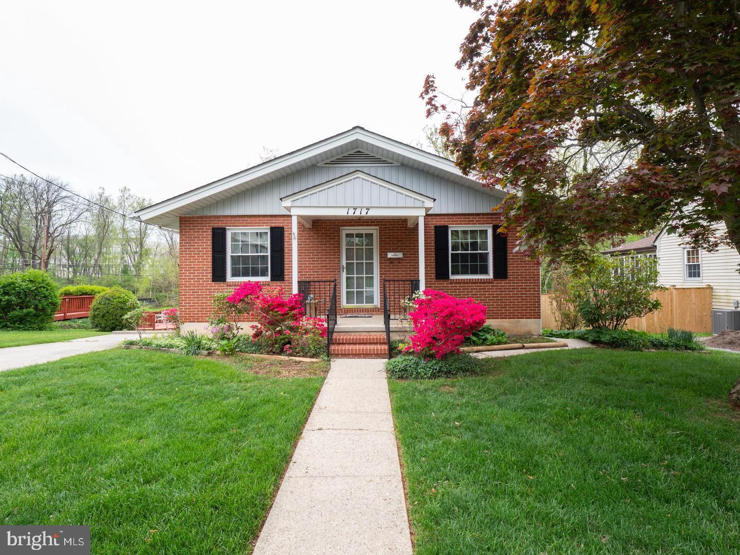 1717 Greenspring Dr Property Photo 1