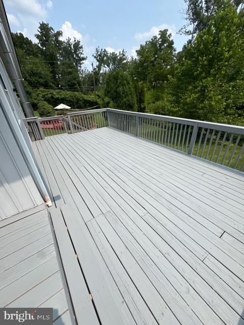 1717 Greenspring Dr Property Photo 35