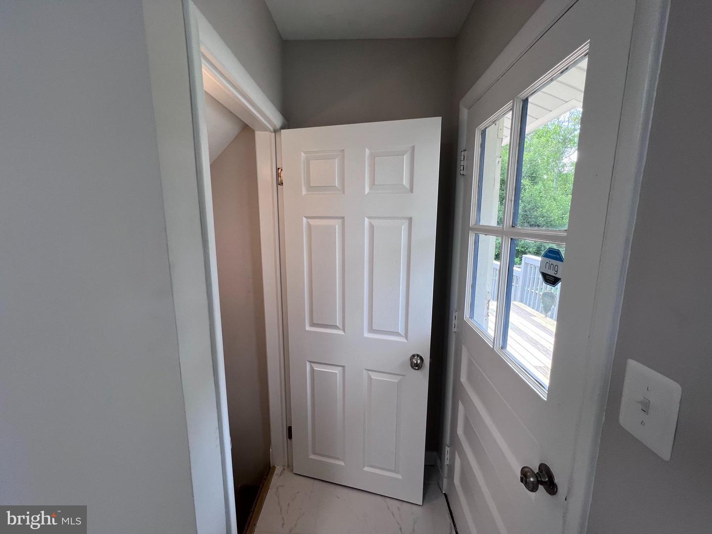 1717 Greenspring Dr Property Photo 37