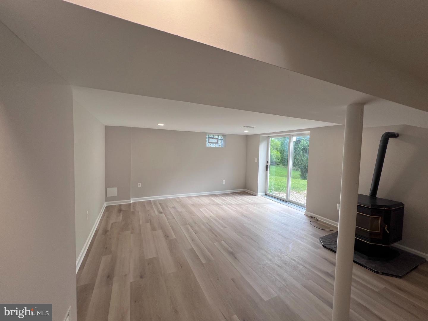 1717 Greenspring Dr Property Photo 39