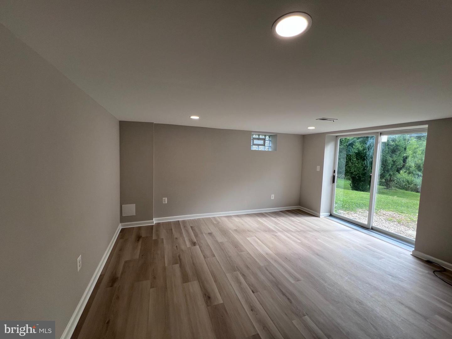 1717 Greenspring Dr Property Photo 40