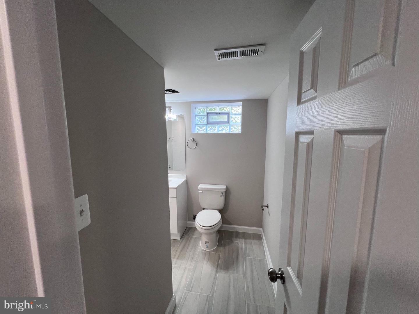 1717 Greenspring Dr Property Photo 49