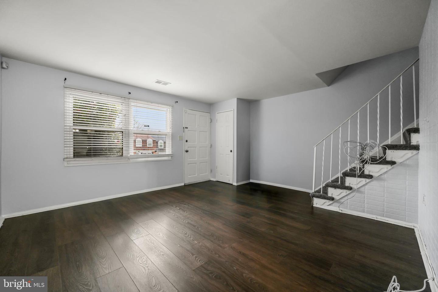 1610 Wentworth Ave Property Photo 9
