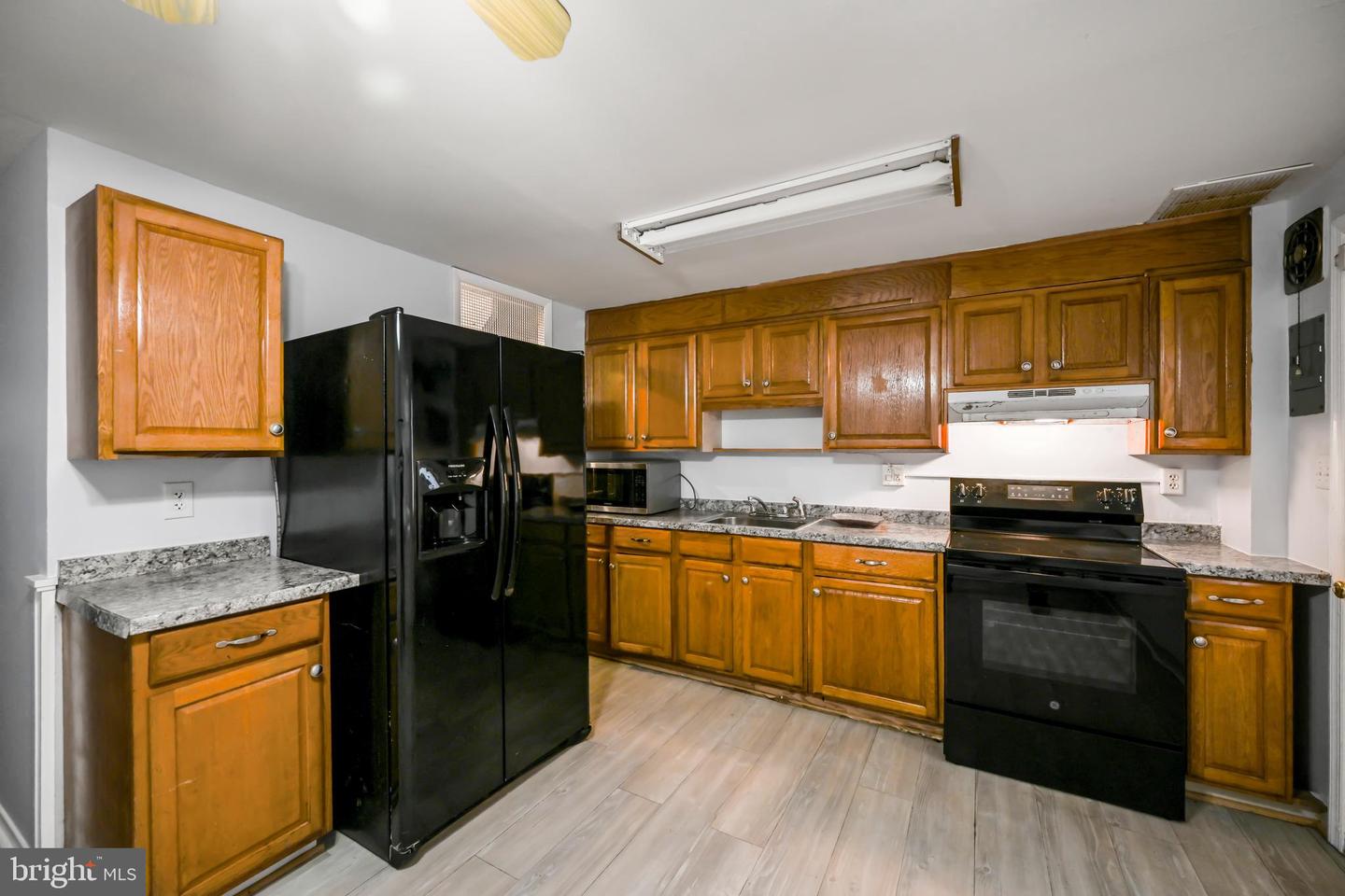 1610 Wentworth Ave Property Photo 14