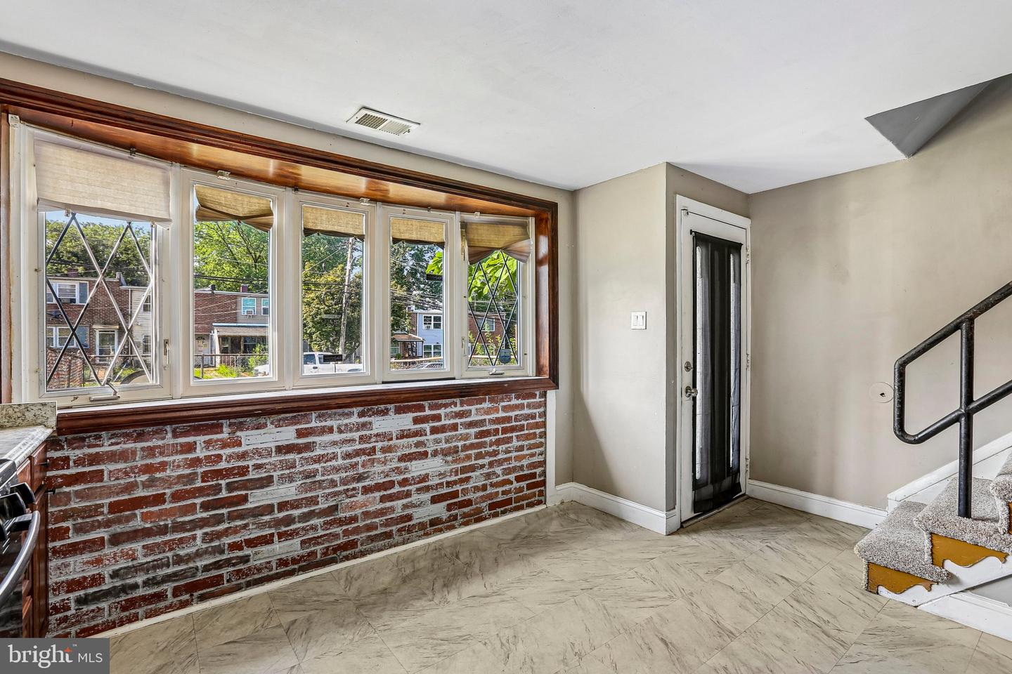 454 Bigley Ave Property Photo 14