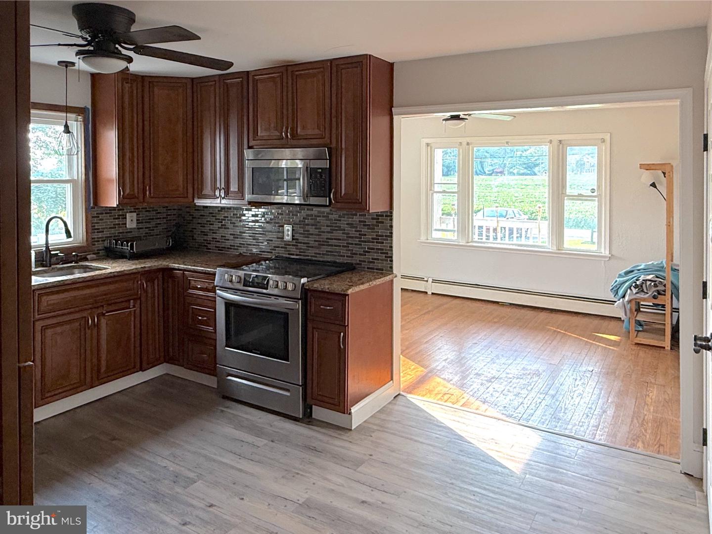 909 Chromine Rd Property Photo 35