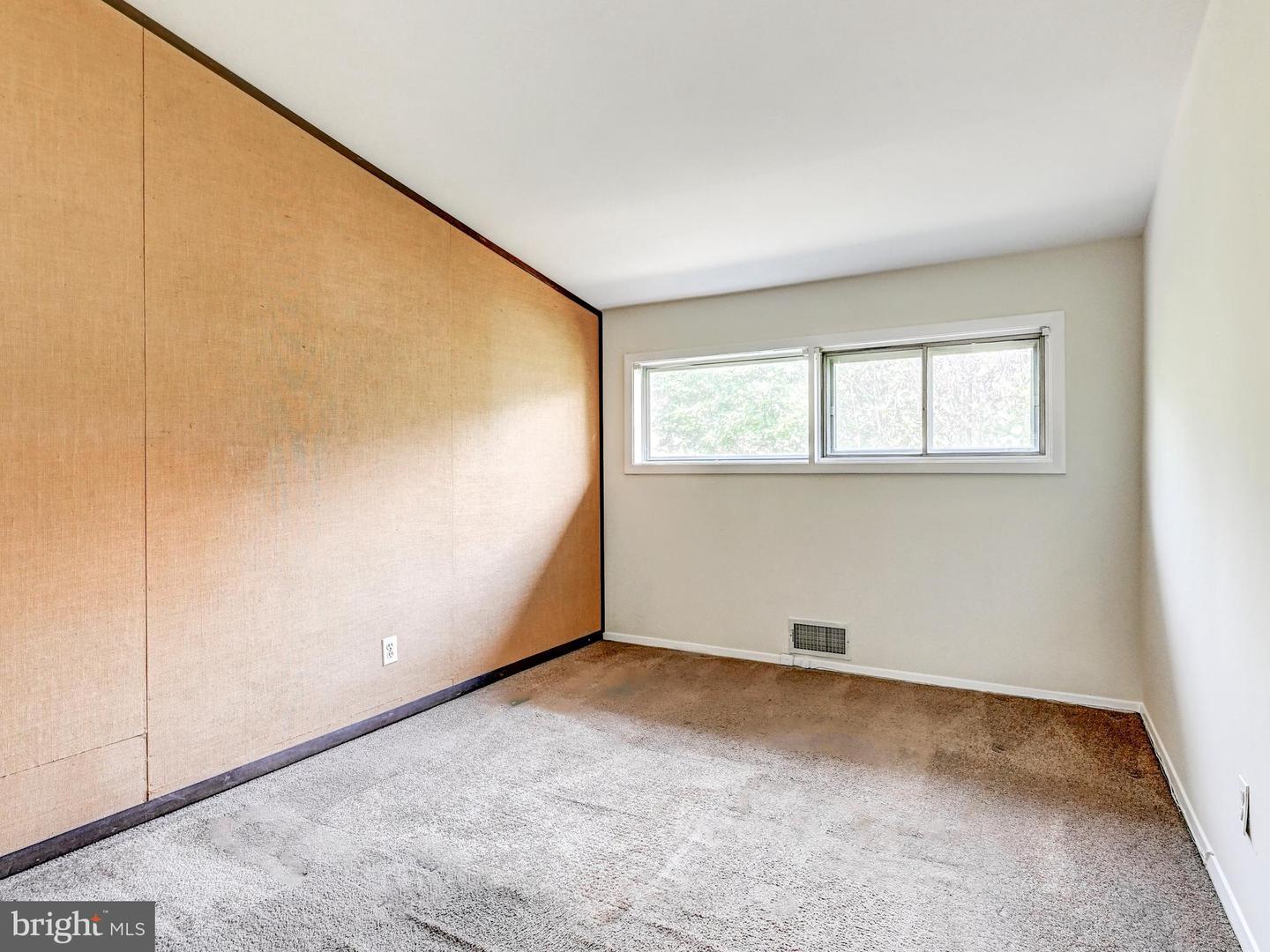 MDBC2170438 Property Photo 17