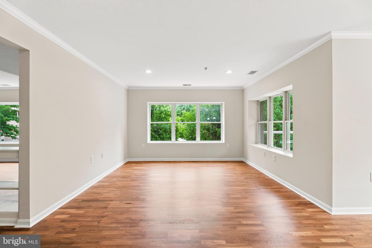 12240 Roundwood Rd #203 Property Photo 10