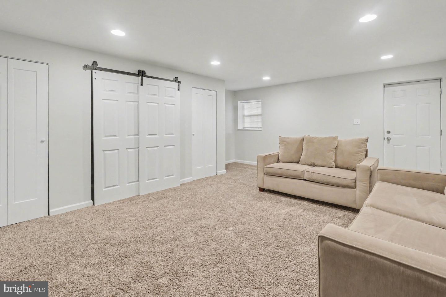 3912 Hunt Harbor Rd Property Photo 11