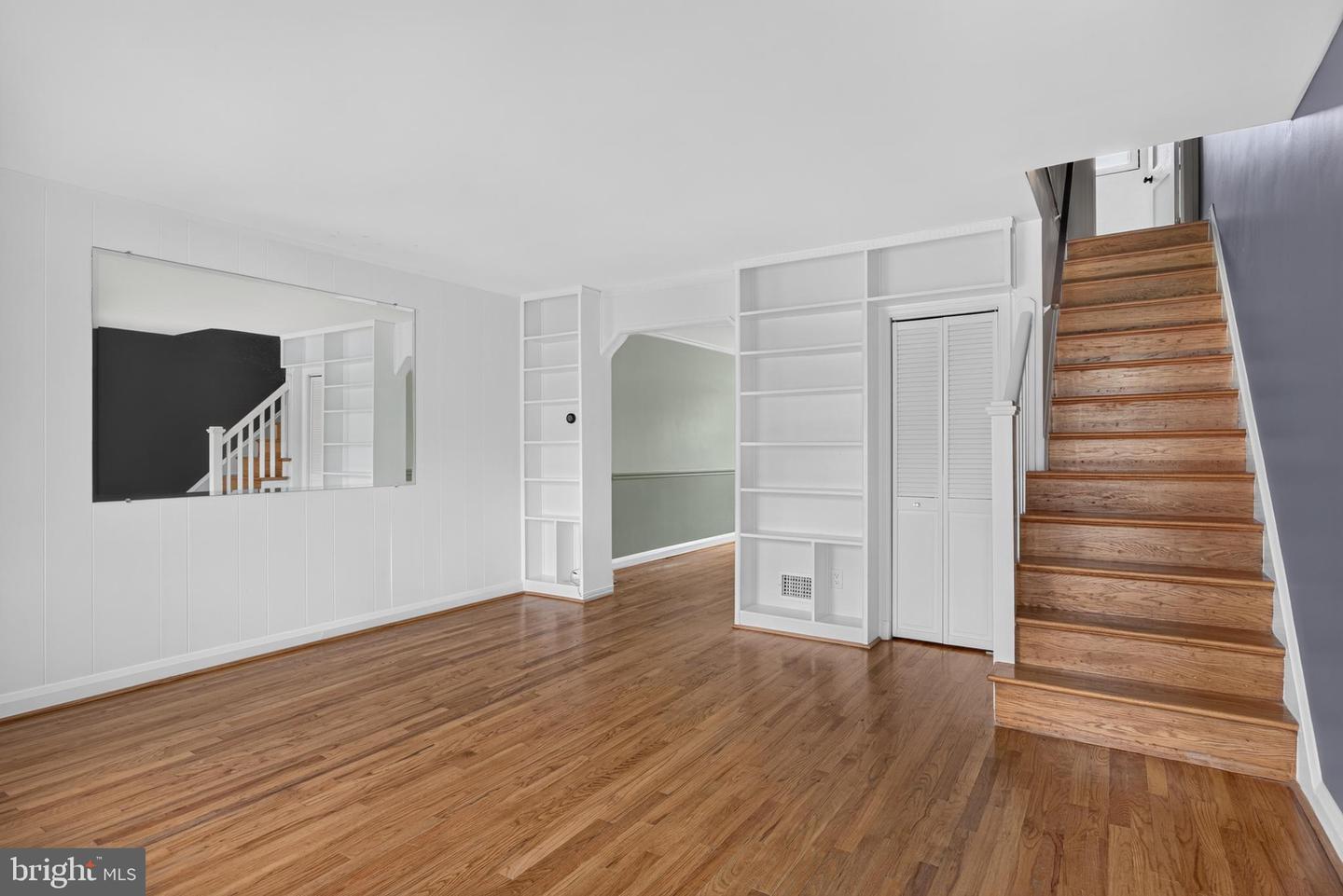 5519 Highridge St Property Photo 15