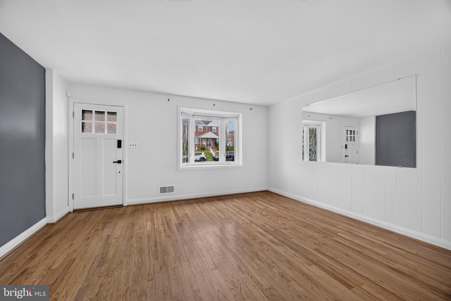 5519 Highridge St Property Photo 17