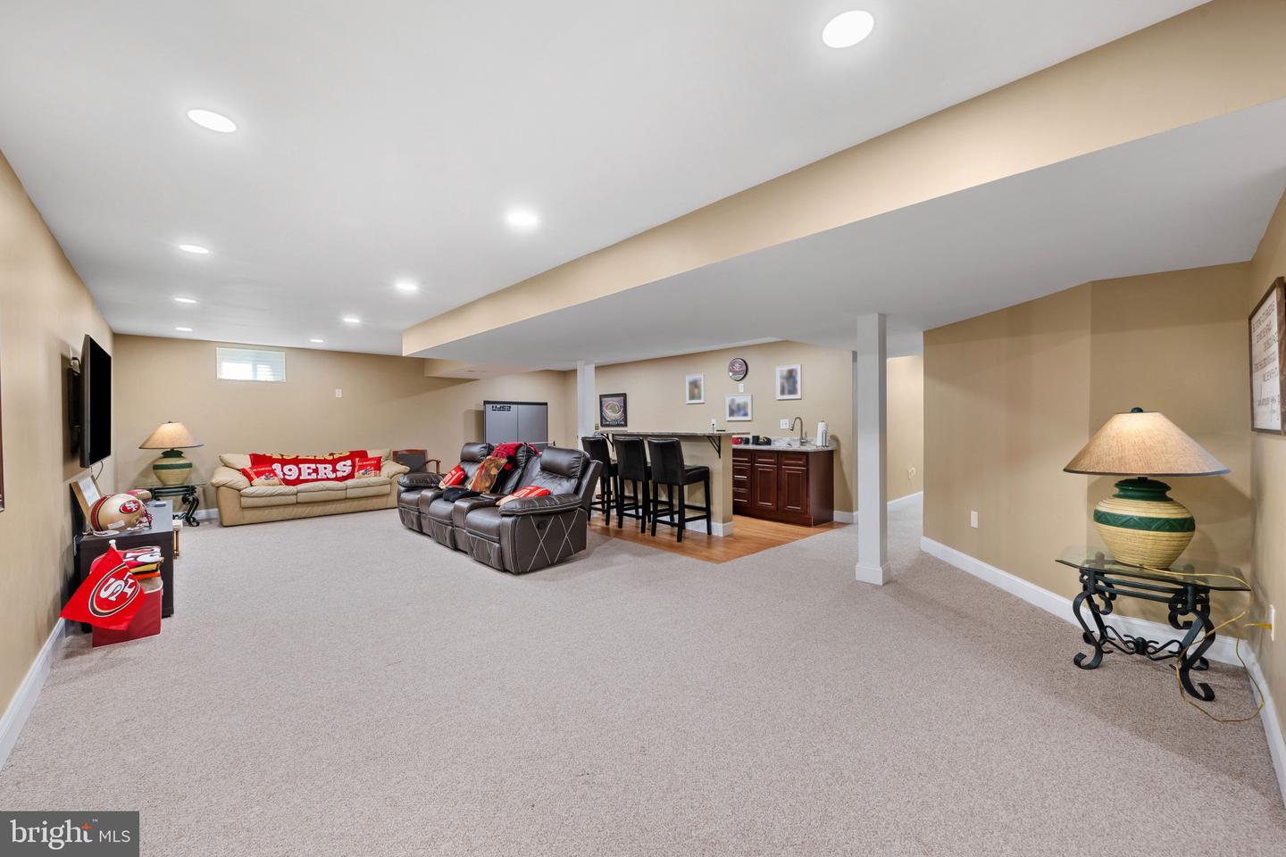 9532 Lyonswood Dr Property Photo 20