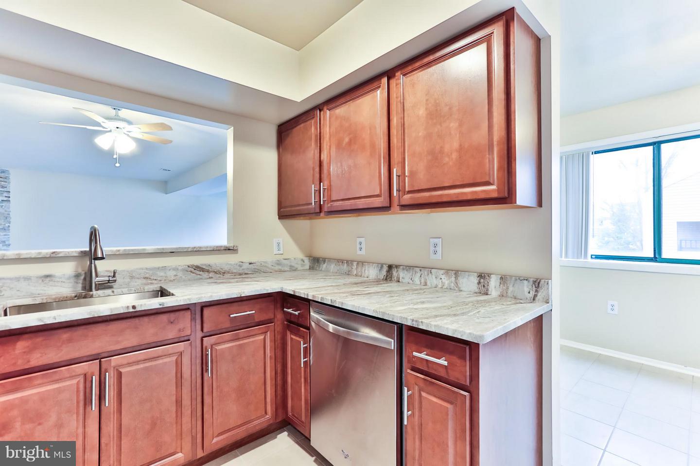 6 Winners Cir #3c Property Photo 5
