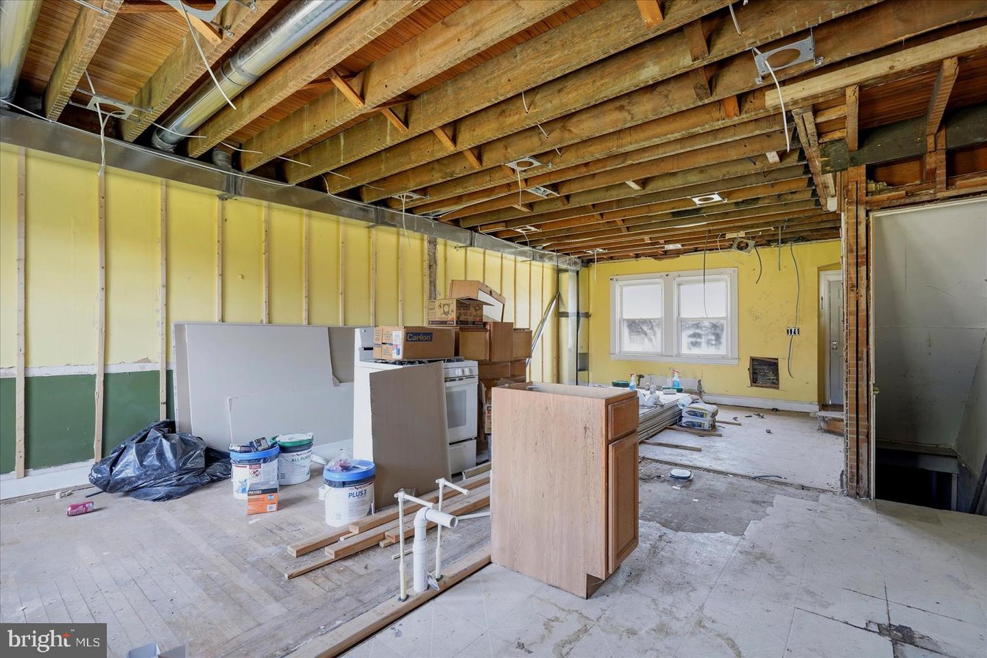 74 N Dundalk Ave Property Photo 6