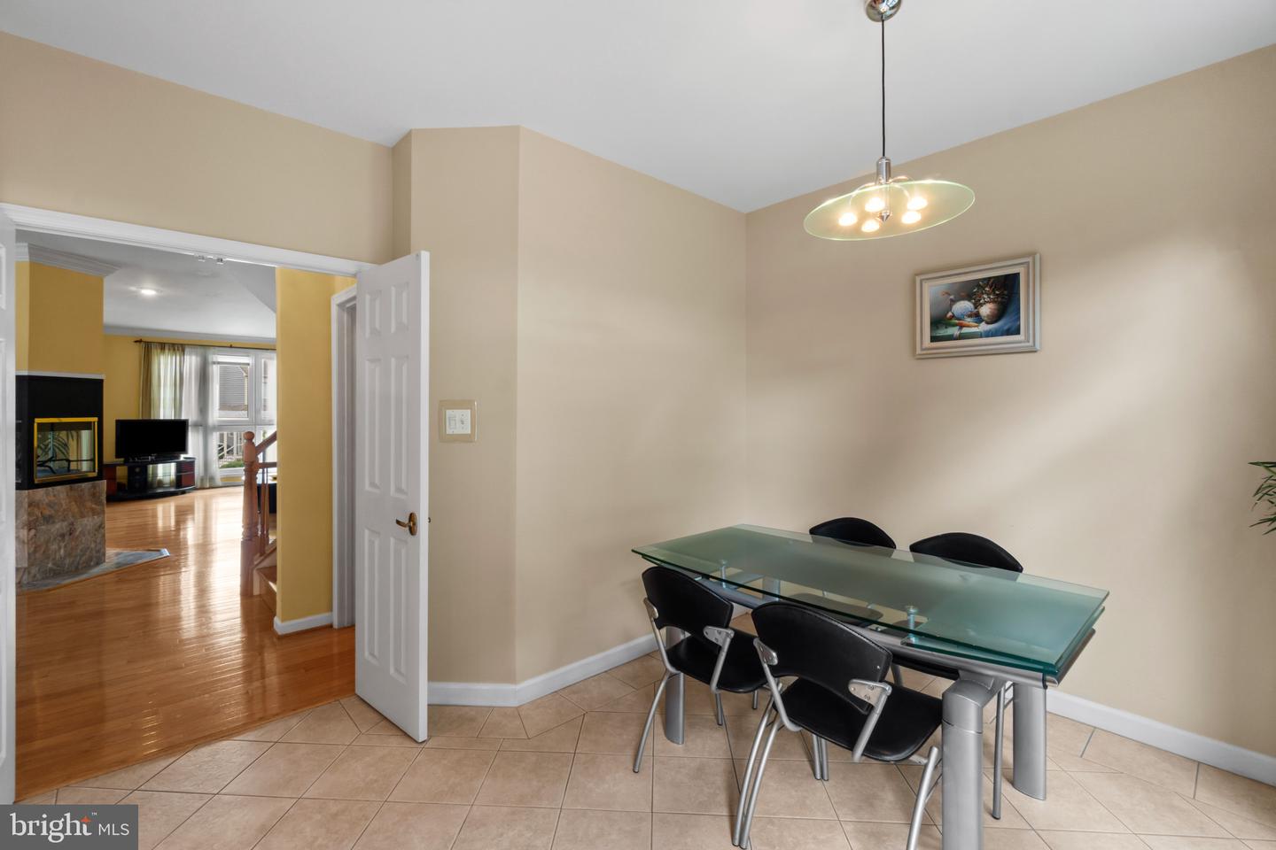 17 Stablemere Ct Property Photo 15