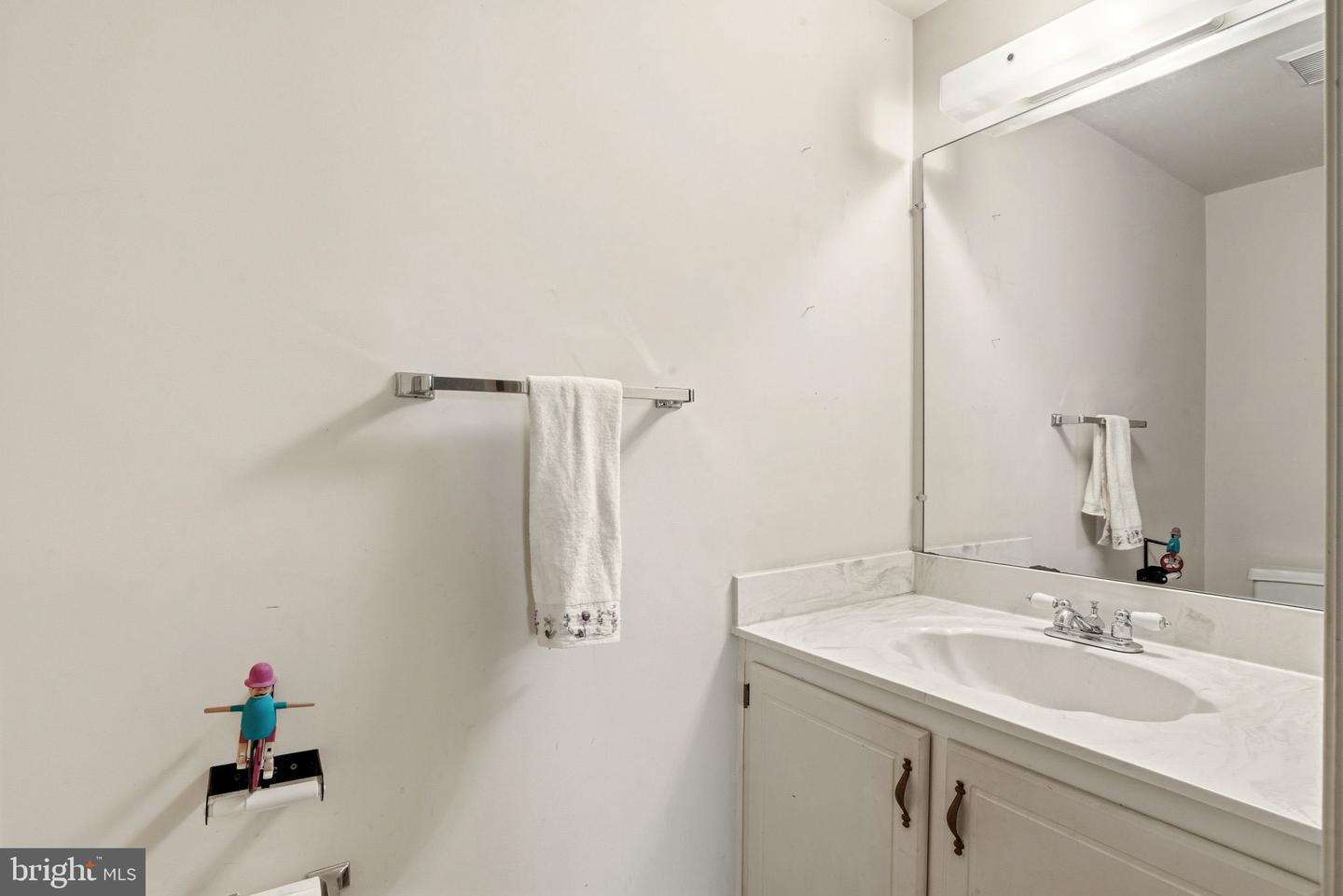 28 Valley Crossing Cir Property Photo 17
