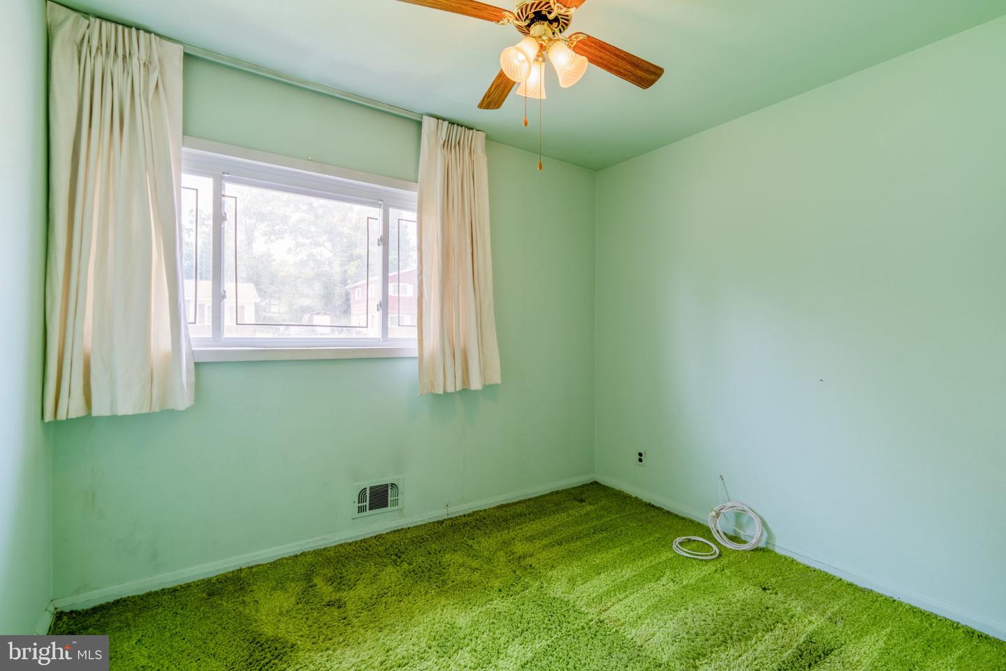 6812 Fox Meadow Rd Property Photo 13