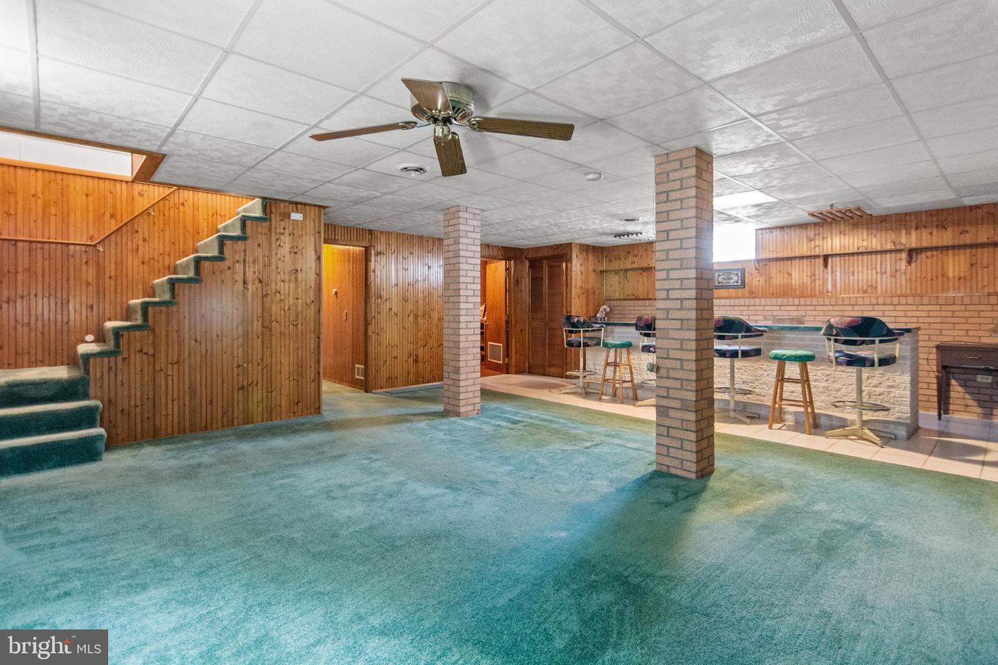 402 Delaware Ave Property Photo 38