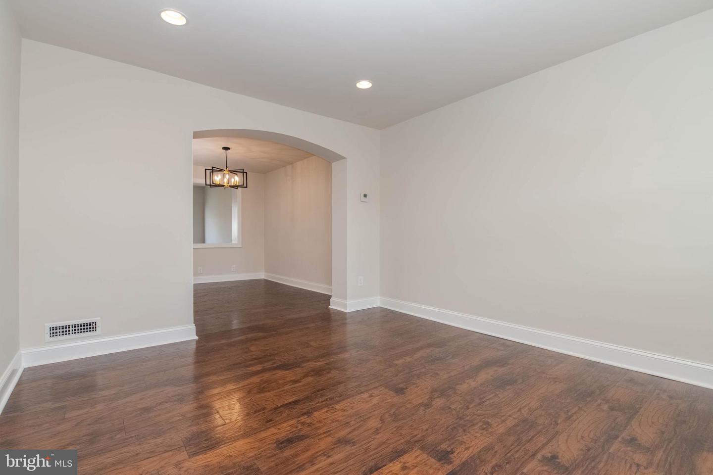 1606 Searles Rd Property Photo 9