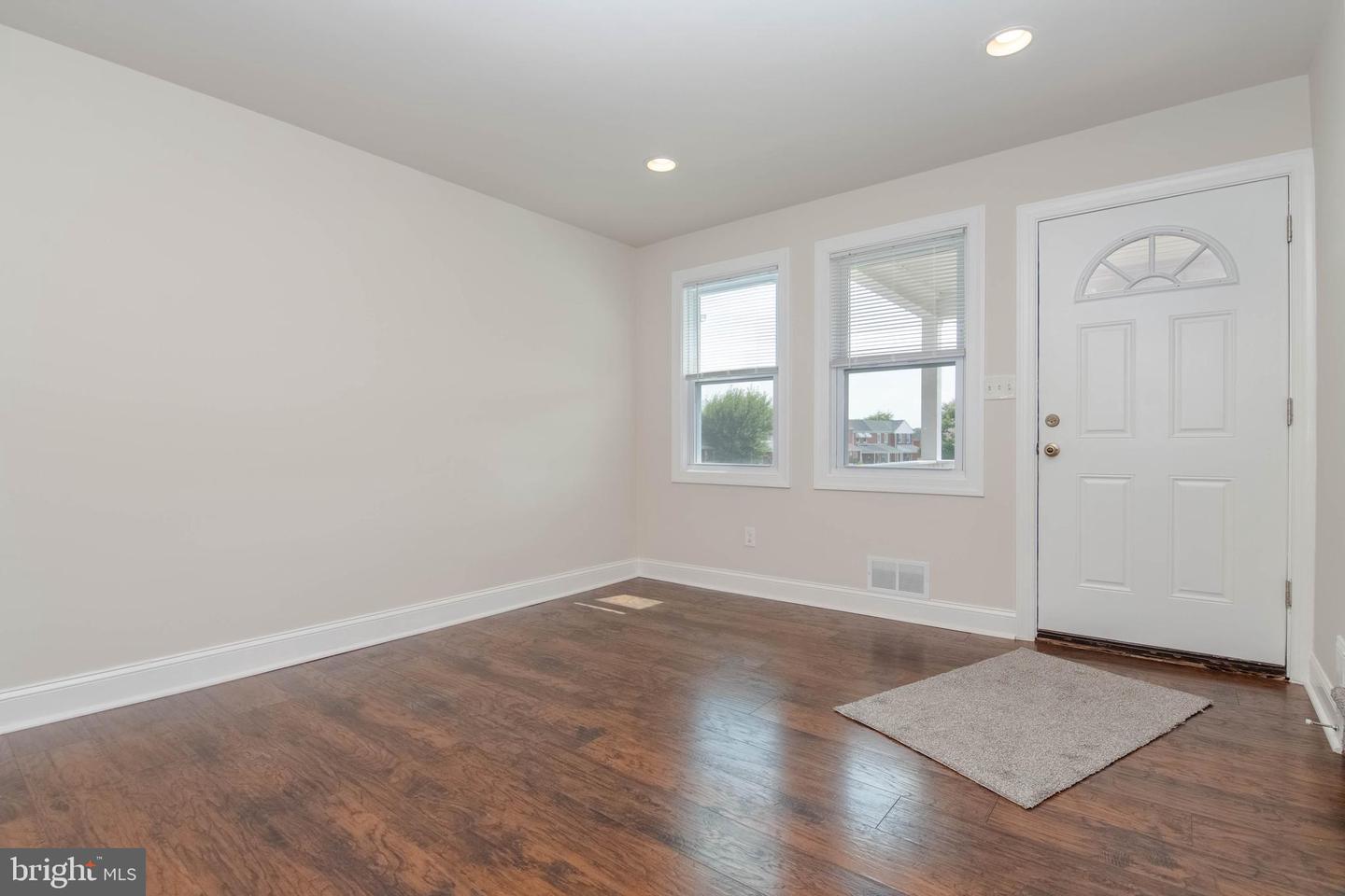 1606 Searles Rd Property Photo 10