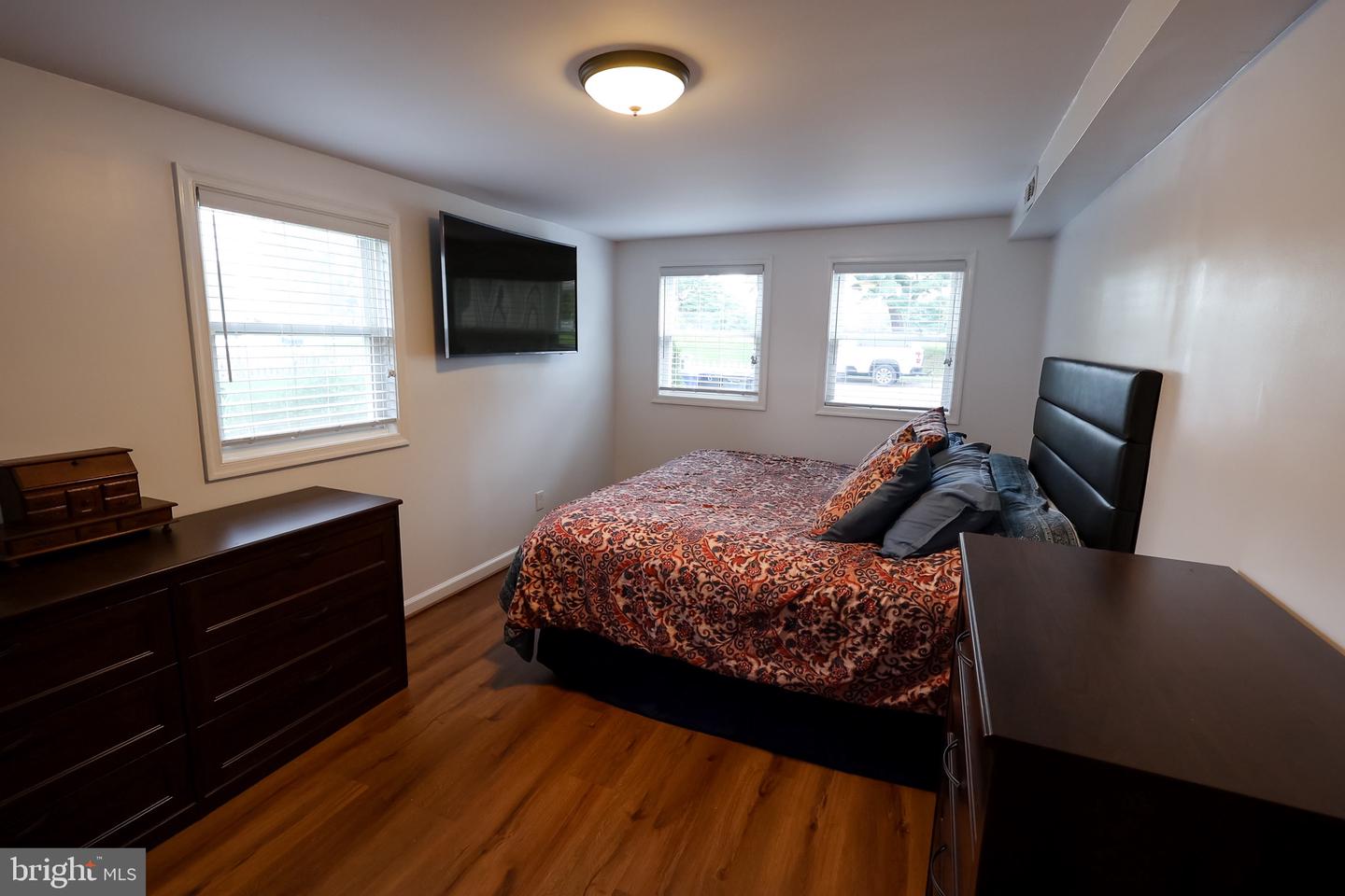 7636 Dunmanway Property Photo 19