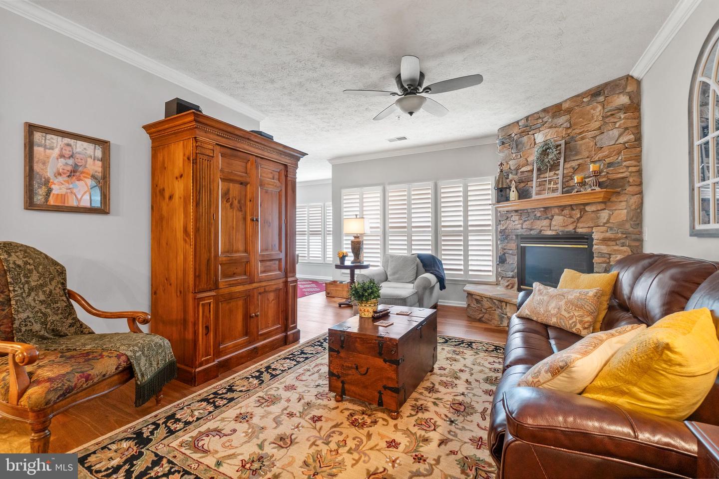 9501 Kingscroft Ter #h Property Photo 5