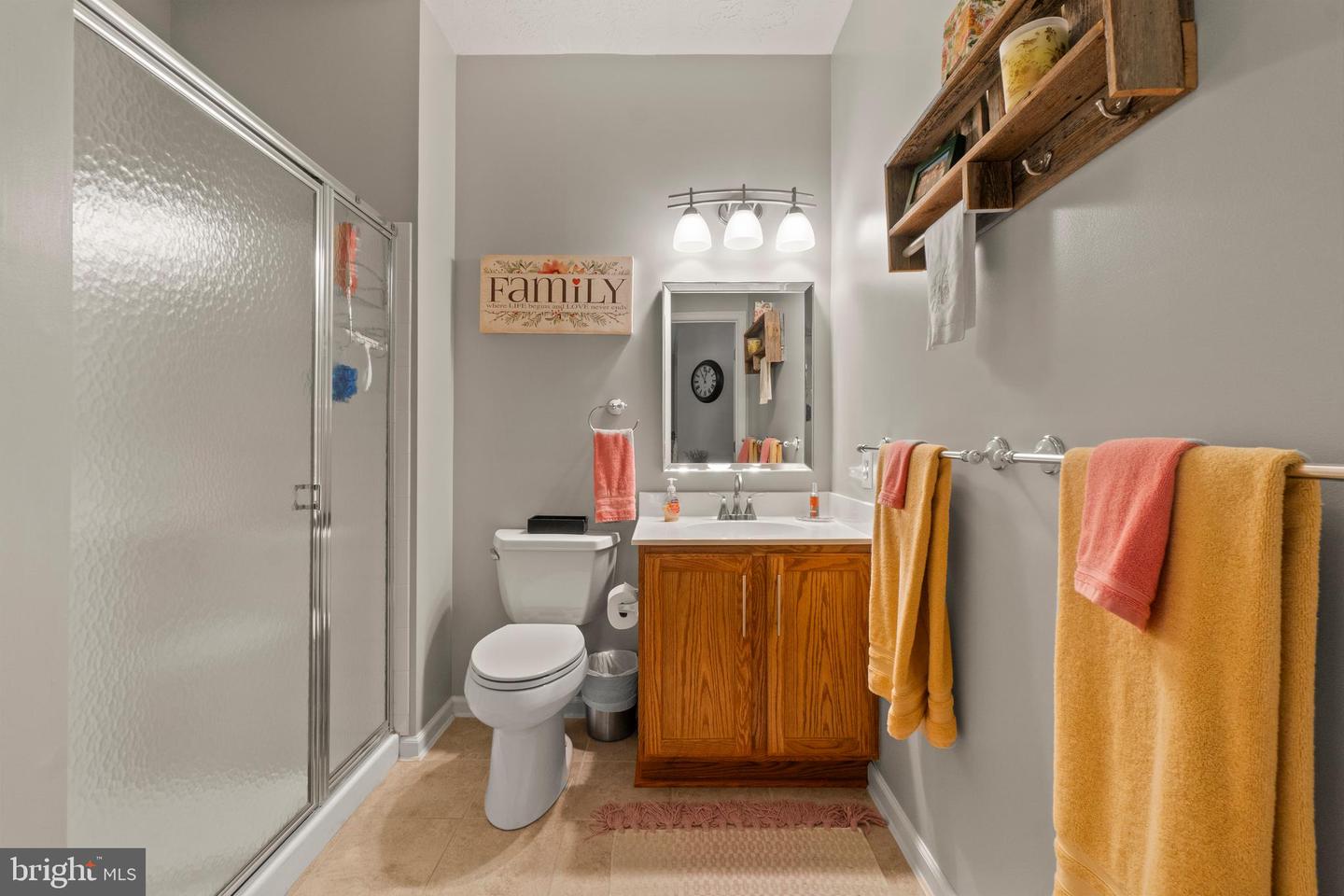 9501 Kingscroft Ter #h Property Photo 16