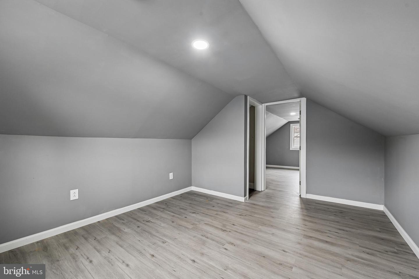 6820 Bessemer Ave Property Photo 25