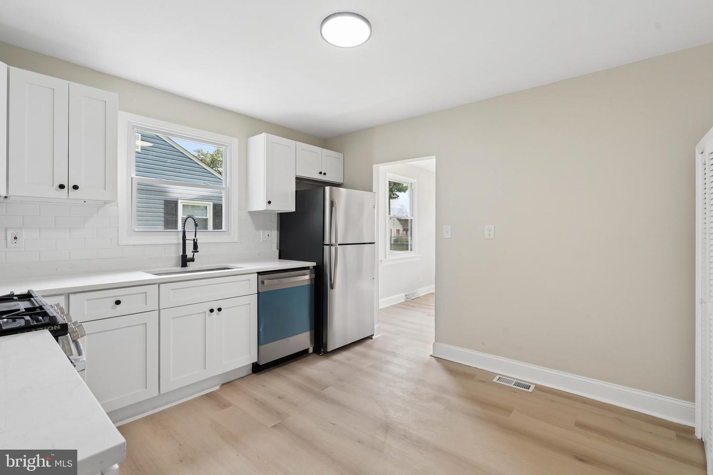 709 Templecliff Property Photo 10