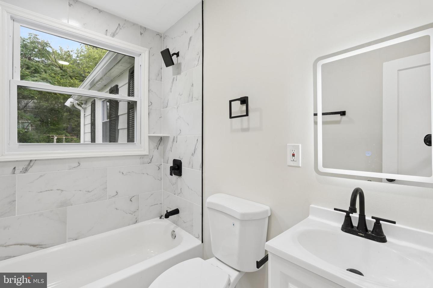 709 Templecliff Property Photo 19