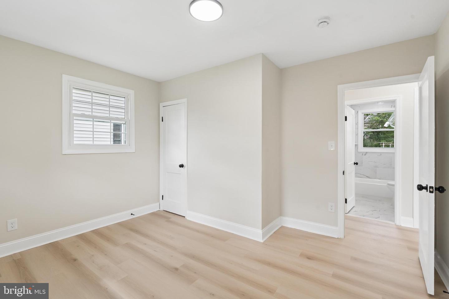 709 Templecliff Property Photo 23