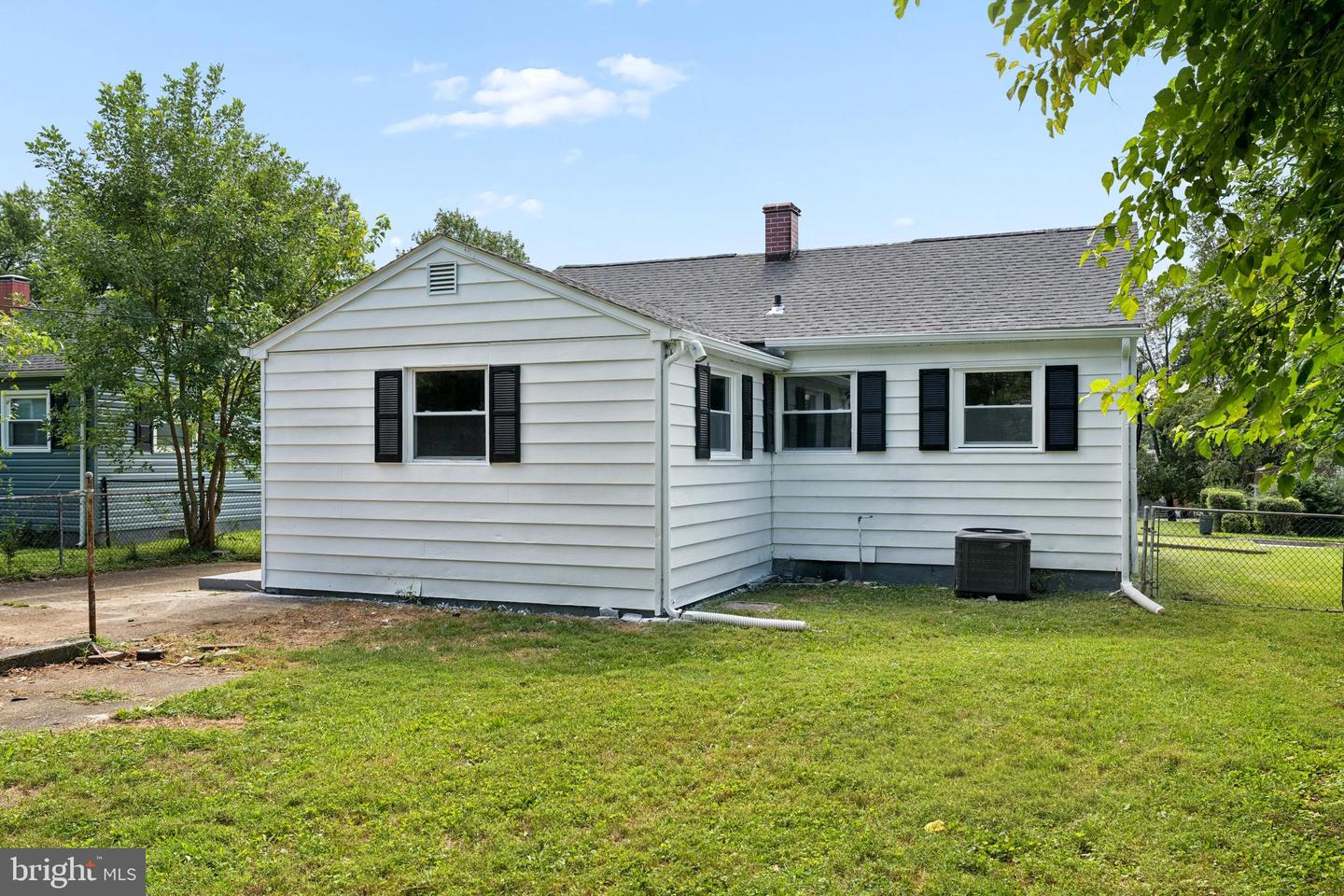 709 Templecliff Property Photo 28