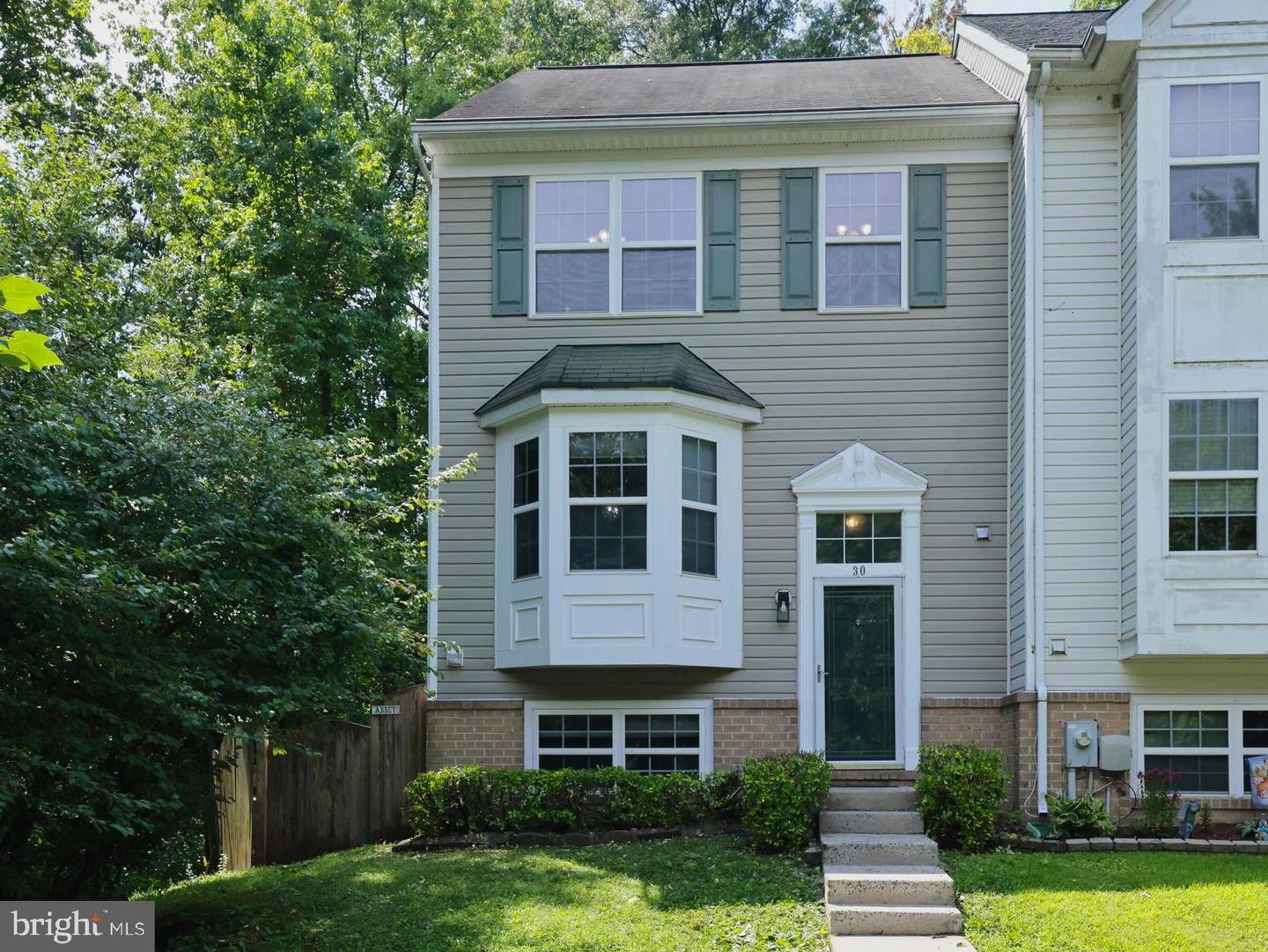 30 FLAXLEAF CT Property Photo 1