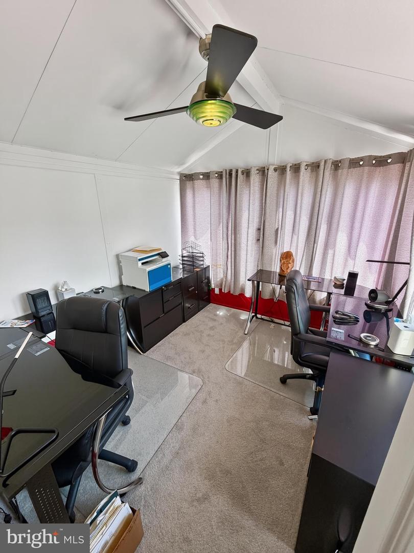 216 Nanticoke Property Photo 40