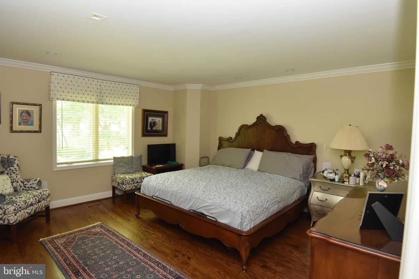 11202 Old Carriage Rd Property Photo 14