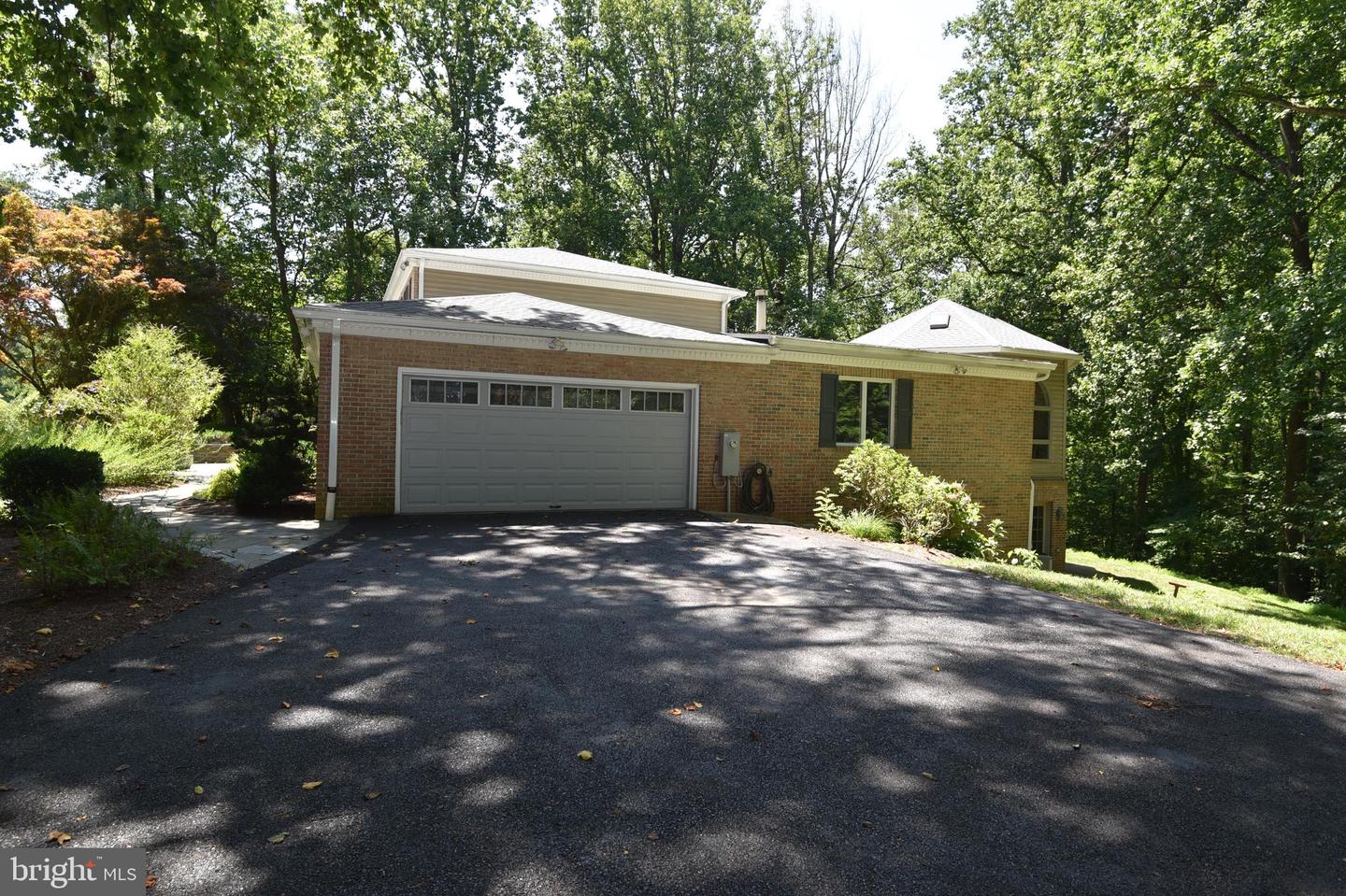 11202 Old Carriage Rd Property Photo 50