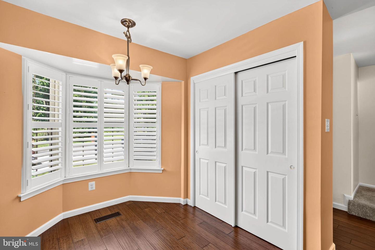 21 Far Corners Loop Property Photo 8