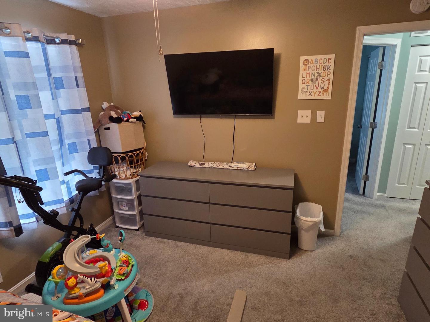 228 Oak Leaf Property Photo 29