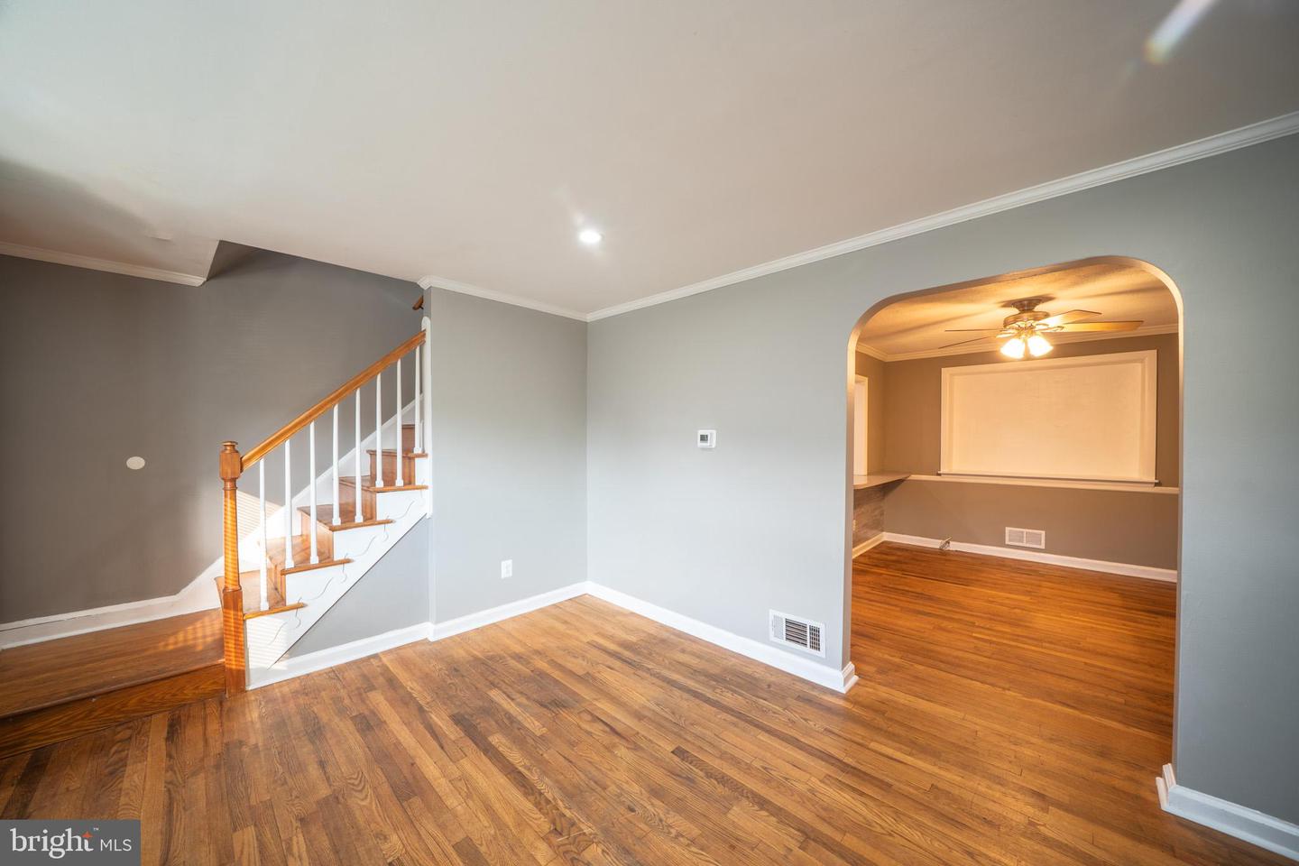 705 Eastshire Dr Property Photo 8
