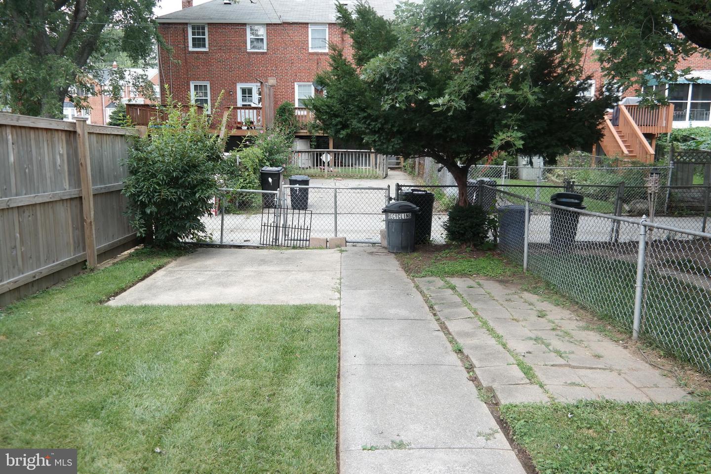 1622 Hardwick Rd Property Photo 4