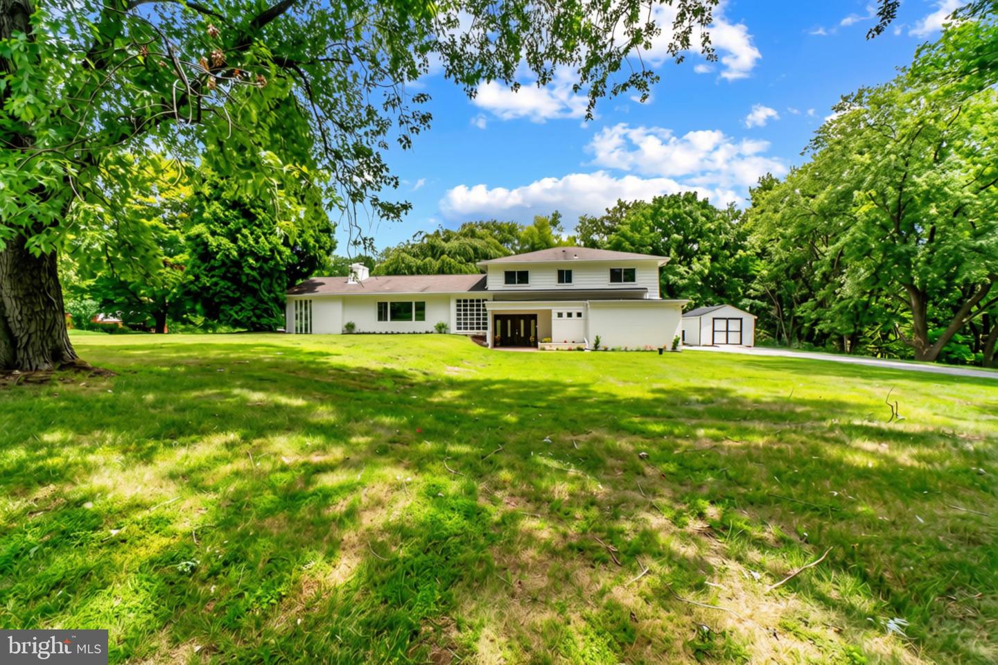 3 Nob Hill Park Dr Property Photo 1