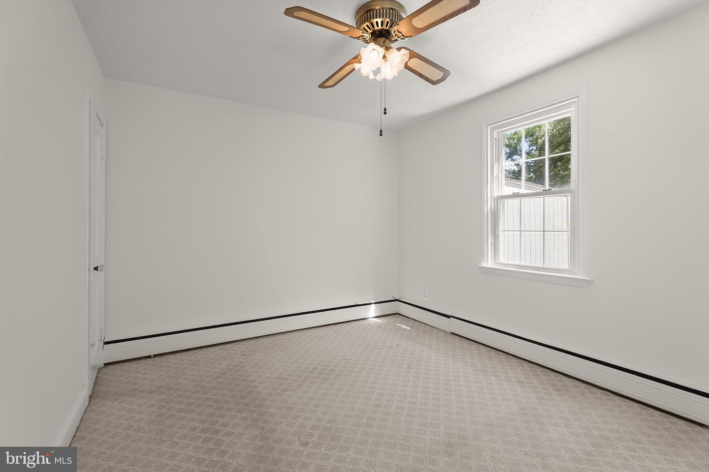 159 Sanford Ave Property Photo 20