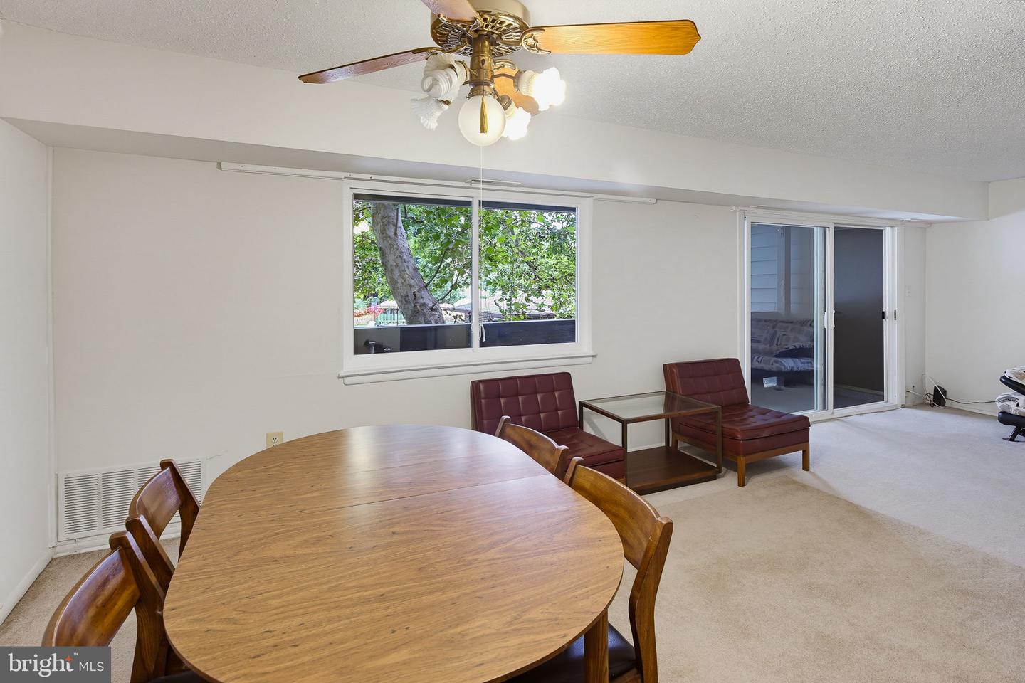 13 Suntop Ct #101 Property Photo 13