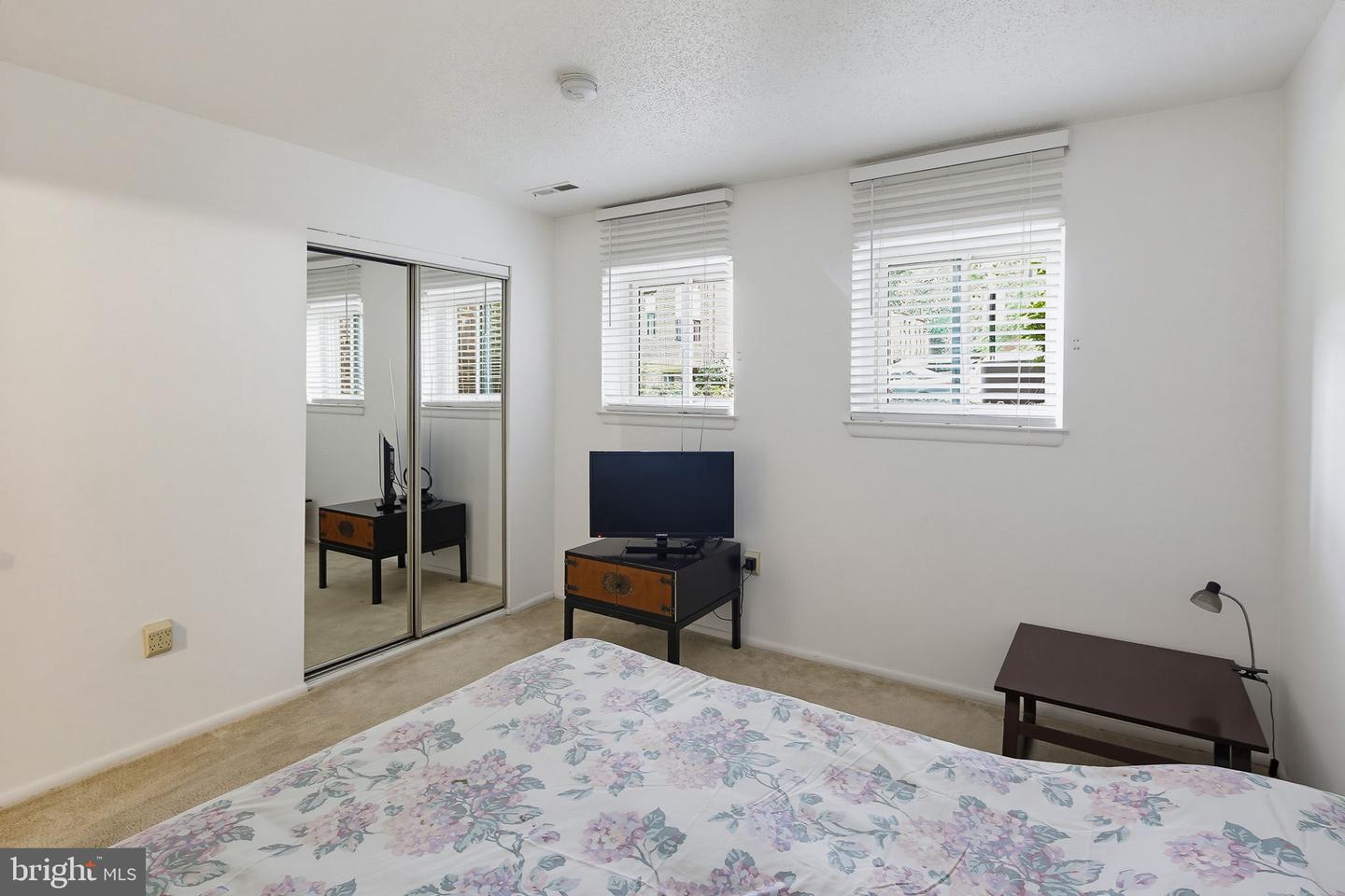 13 Suntop Ct #101 Property Photo 26